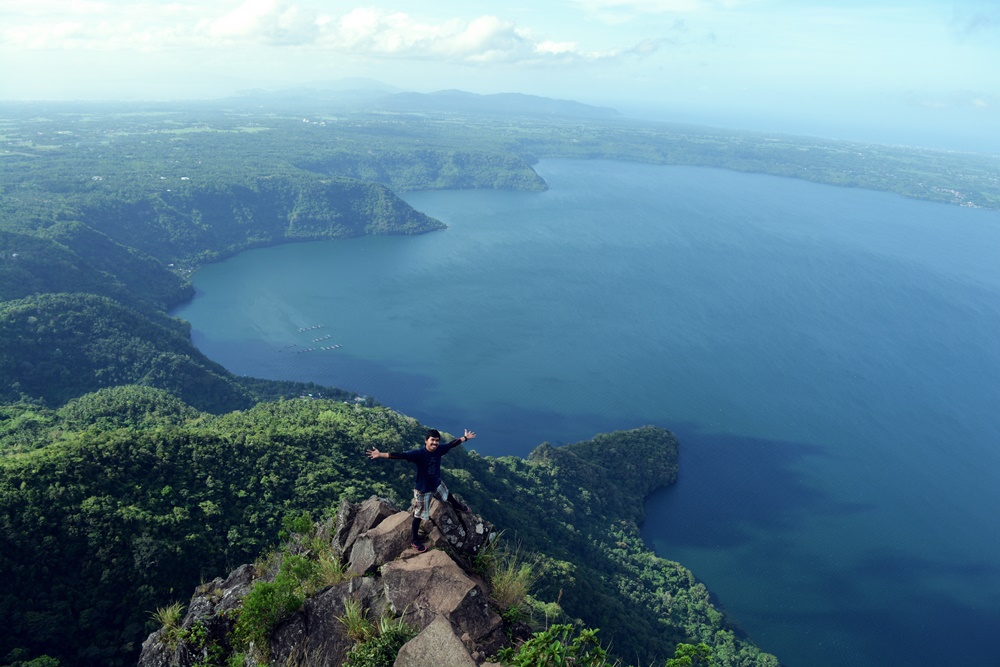 Discovering the Mystique of Mount Maculot in Batangas