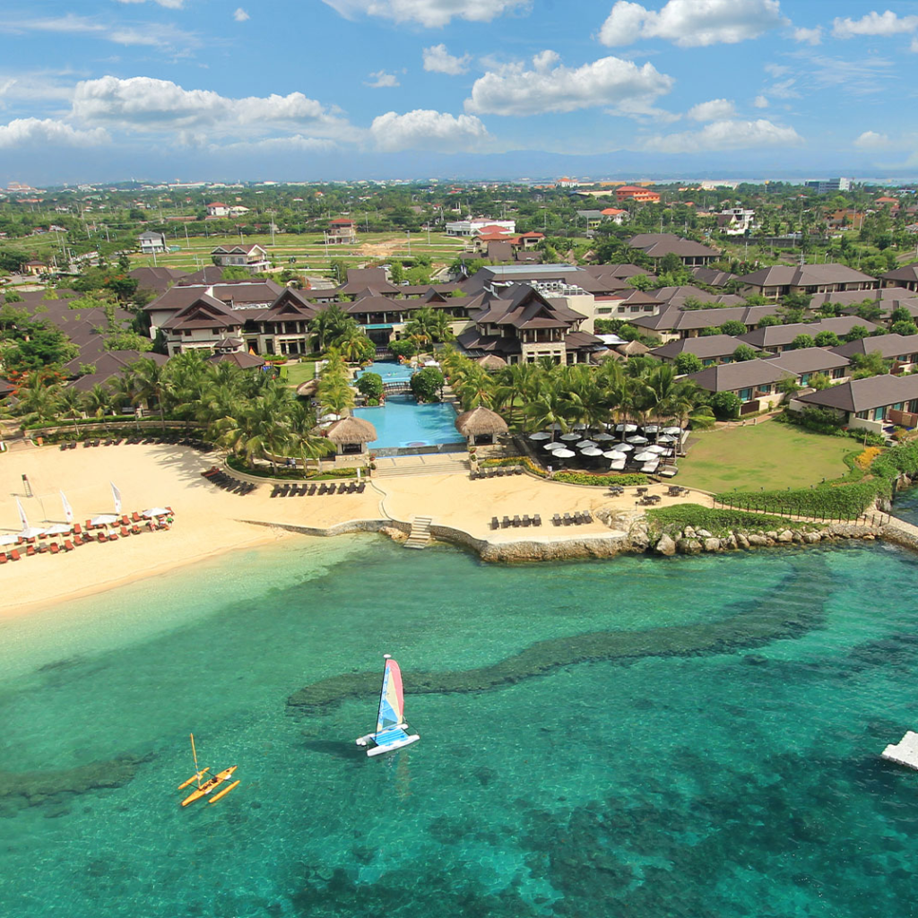 Luxurious Paradise Awaits: Unveiling the Splendor of Crimson Resort and Spa Mactan